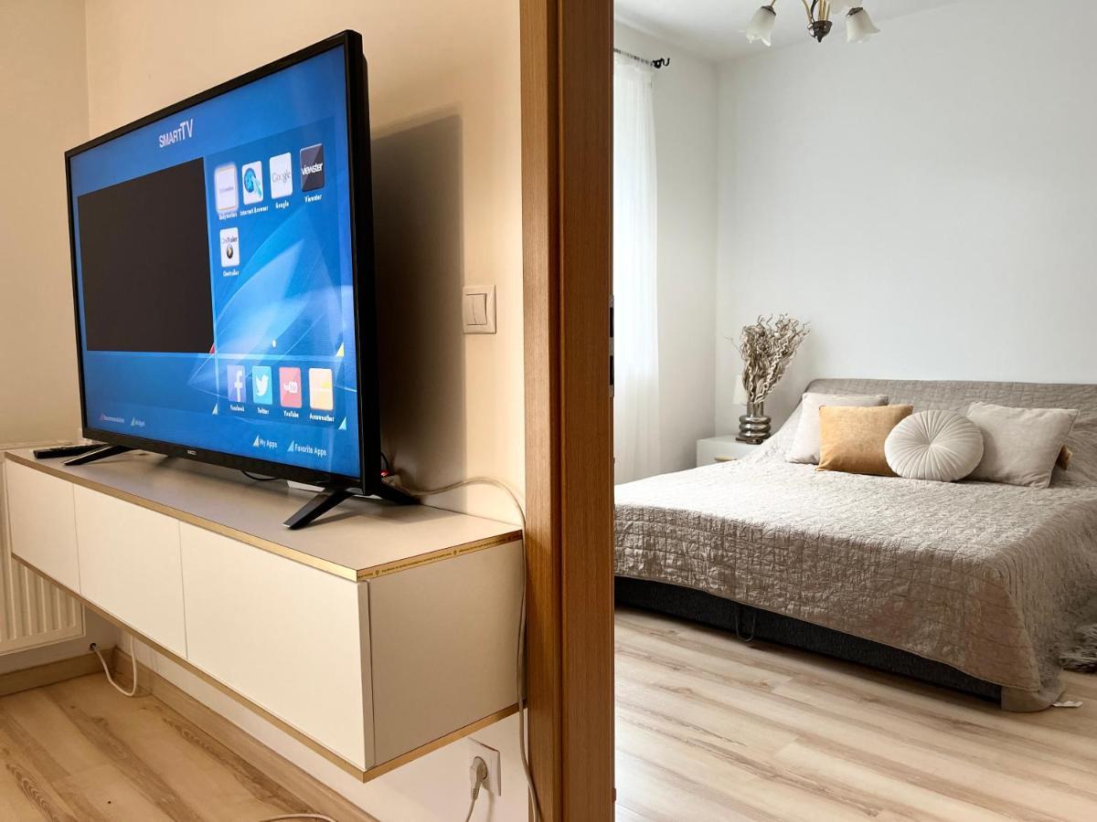 Appartement Corvin Promenade Crystal à Budapest Extérieur photo