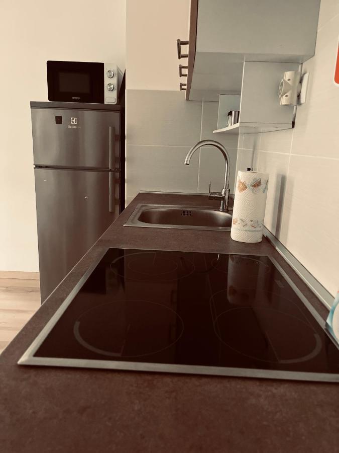 Appartement Corvin Promenade Crystal à Budapest Extérieur photo